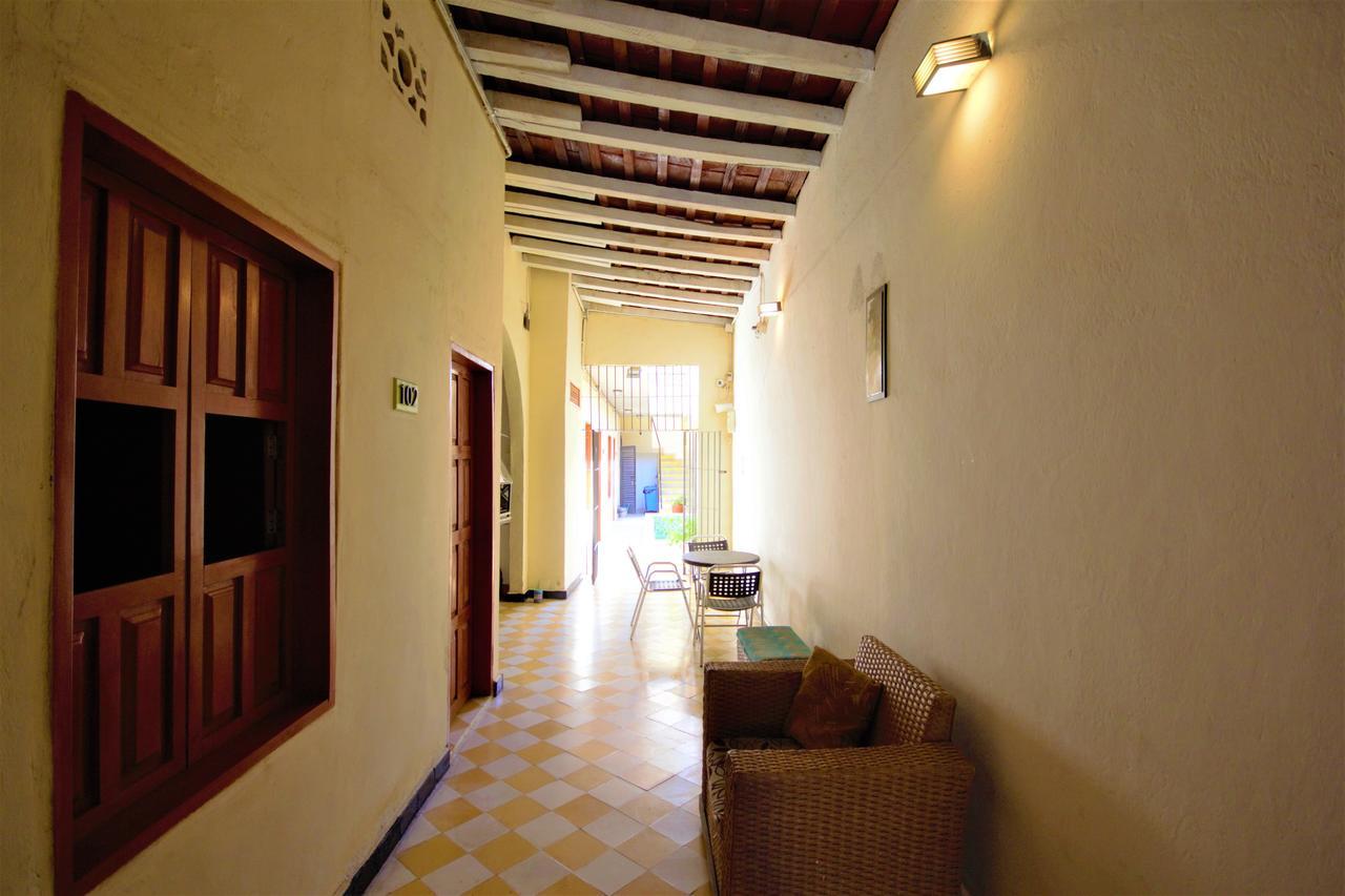 Hotel Casa Sarah Santa Marta  Exterior photo